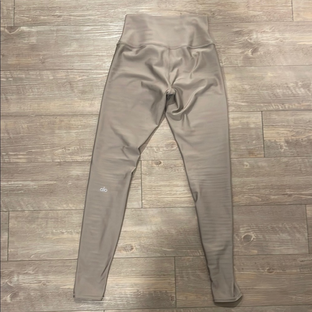 ALO Yoga airlift Leggings - Taupe size S full length